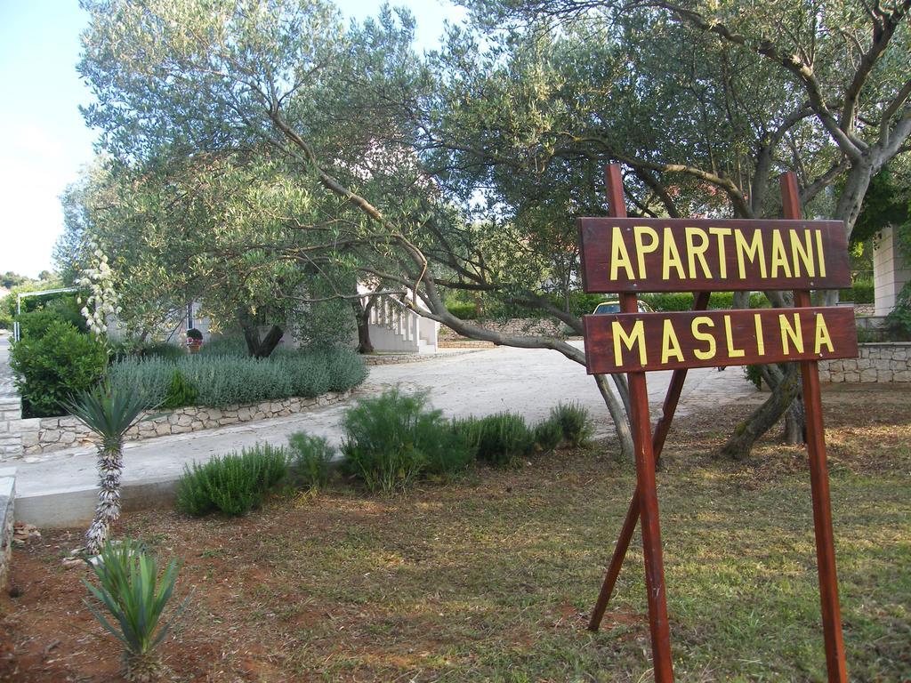 לומבארדה Apartments Maslina מראה חיצוני תמונה