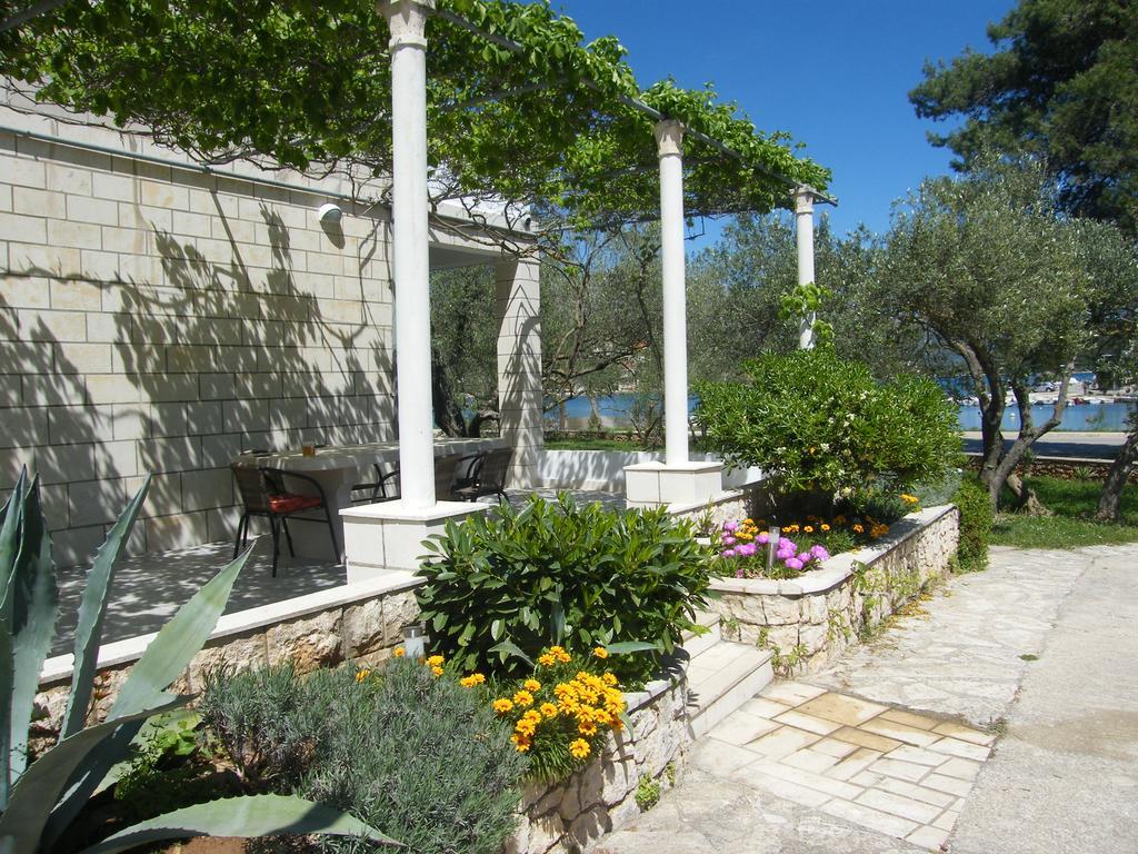 לומבארדה Apartments Maslina מראה חיצוני תמונה
