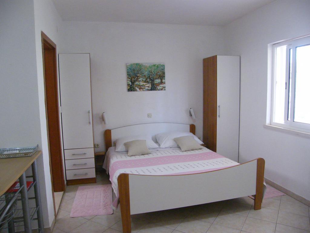 לומבארדה Apartments Maslina מראה חיצוני תמונה